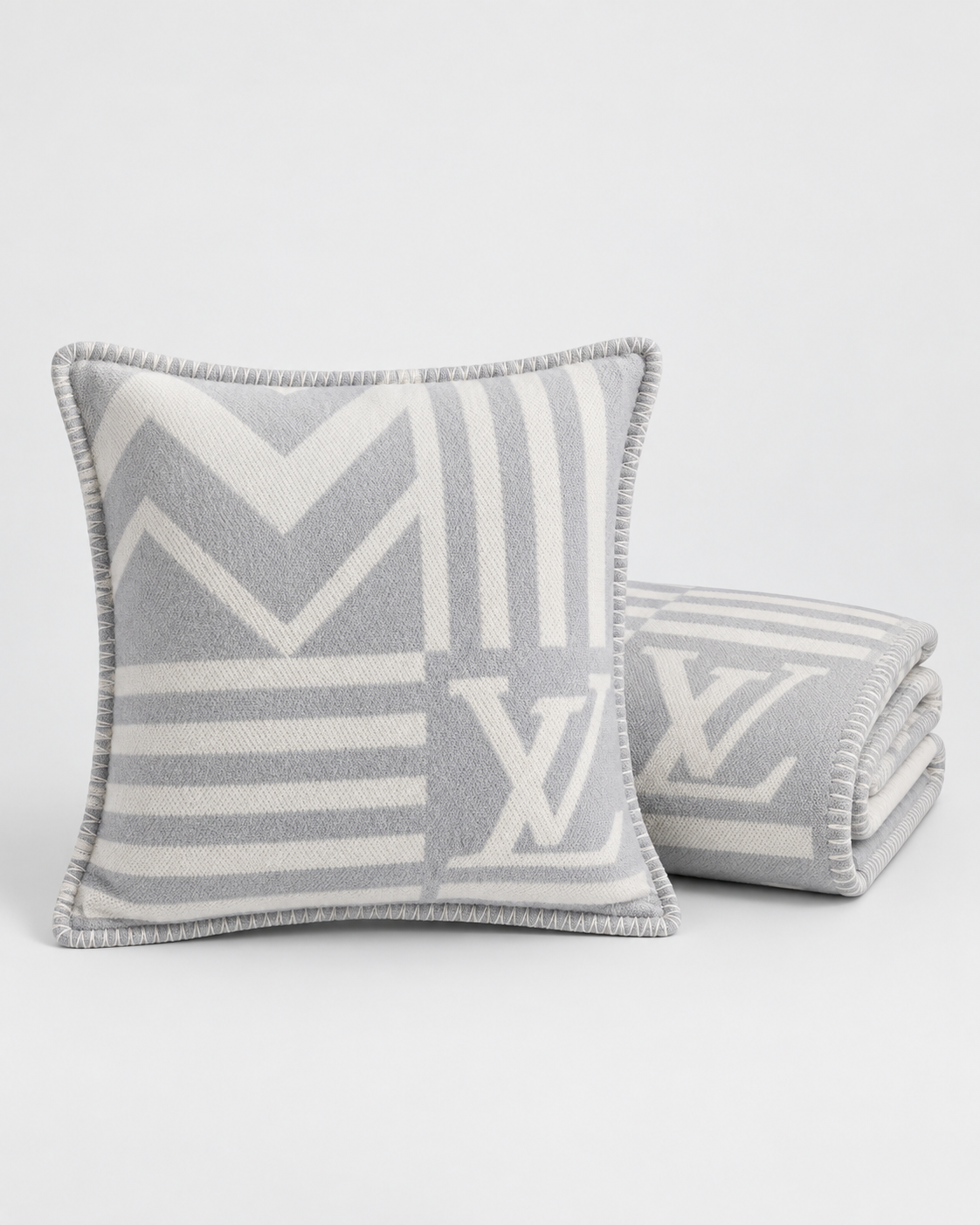 Louis Vuitton – Set Plaid e Cuscino